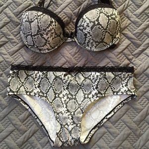 Snake print bra and panty set